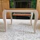 Table basse art déco relookée, pieds galbés