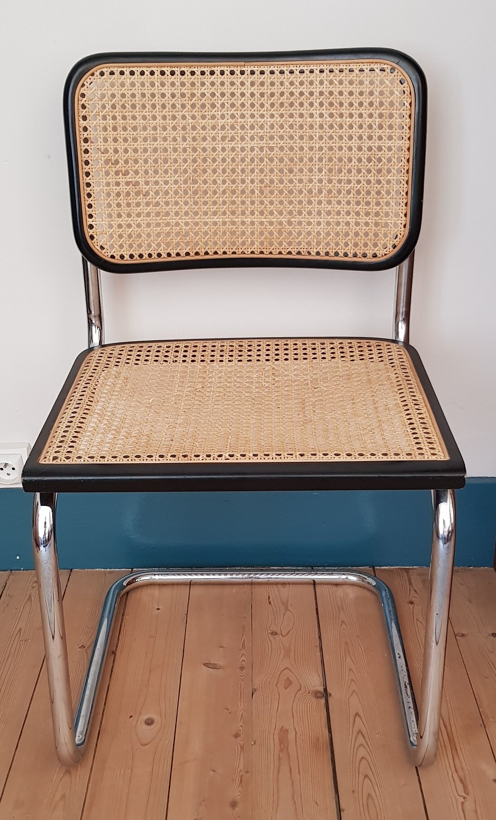 Chair Marcel Breuer model Cesca B32