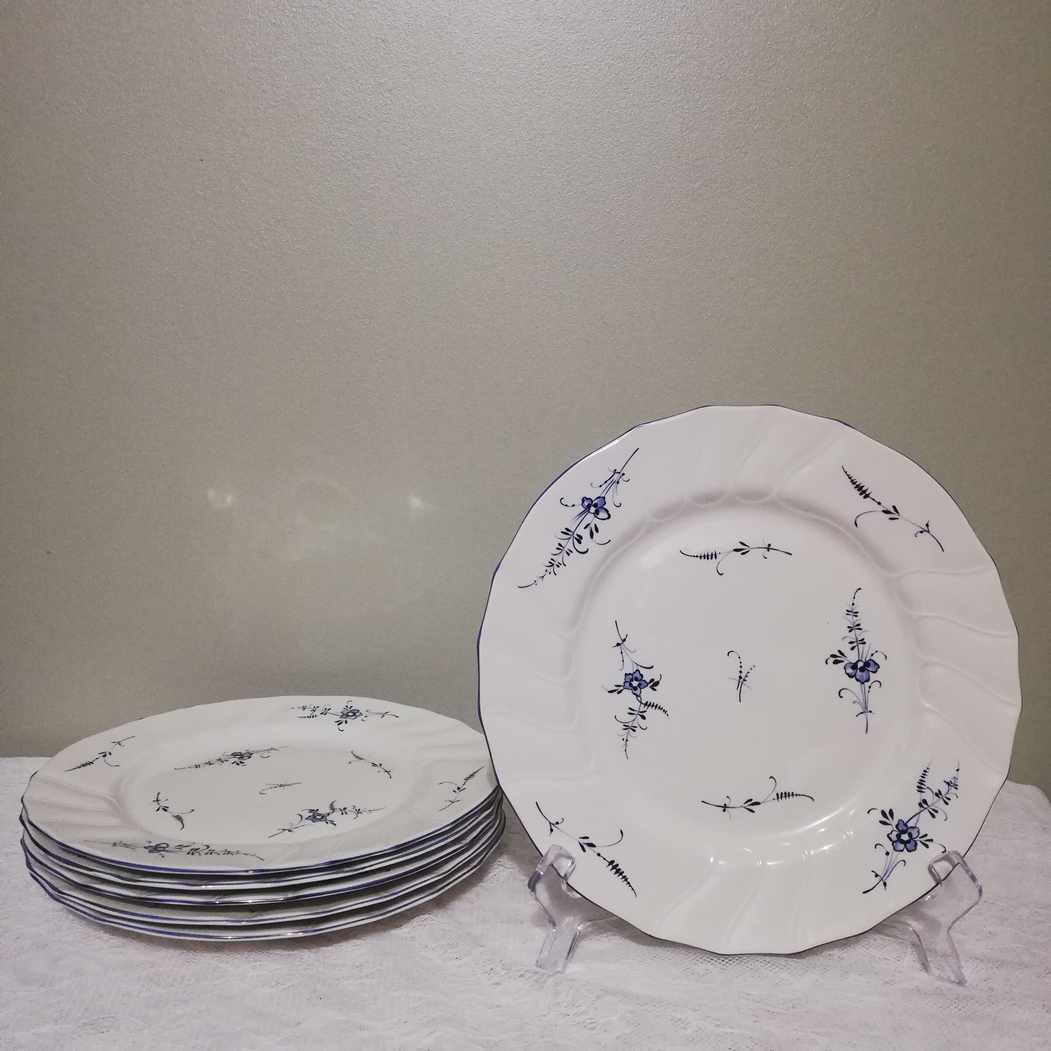 6 flat plates Villeroy and Boch décor "old Luxembourg"