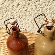 Bottles sandstone