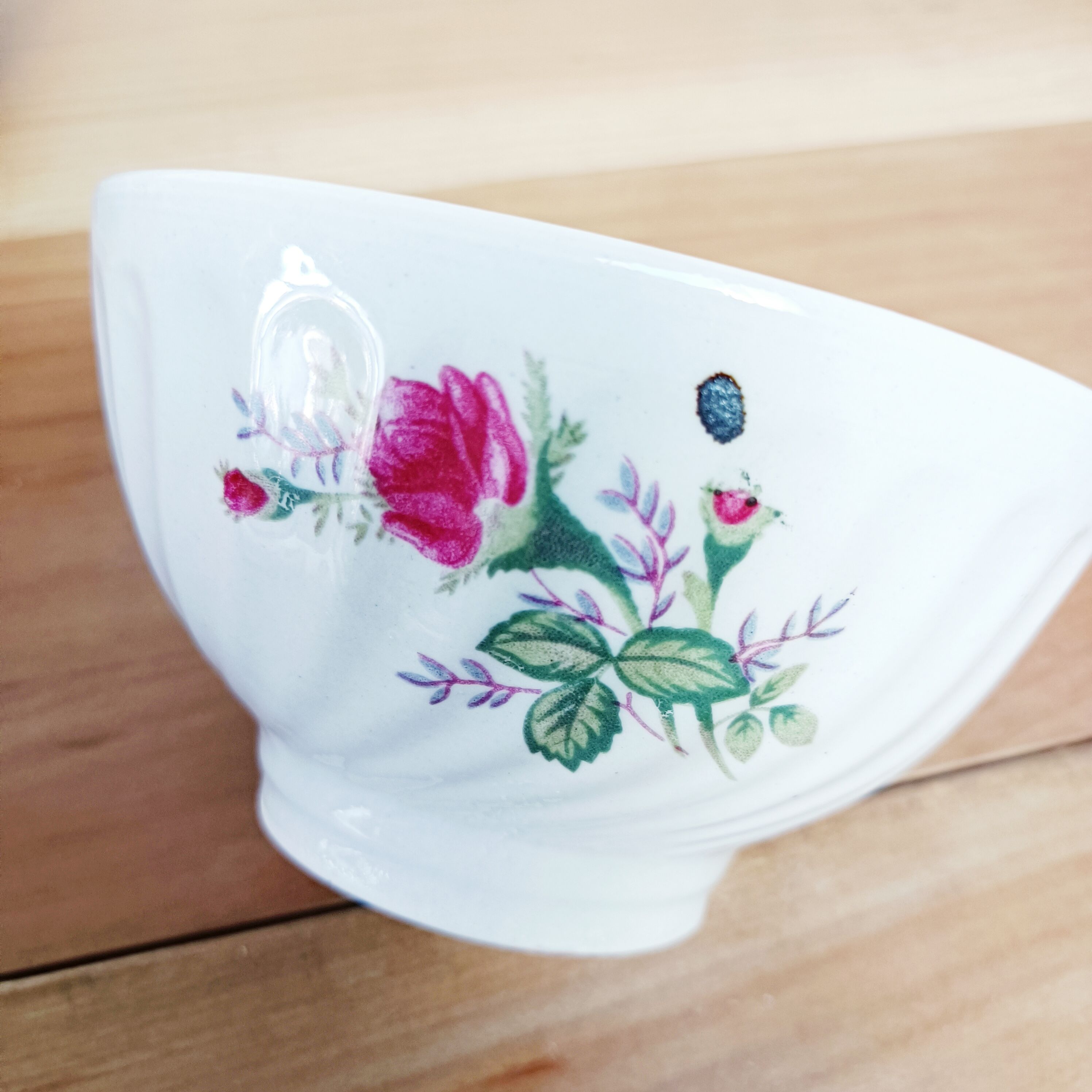 Set of 3 flowered old bowls