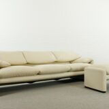 Maralunga 3-seat Sofa with Footrest in offwhite by Vico Magistretti for Cassina, Italy