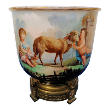 Napoleon III cache pot