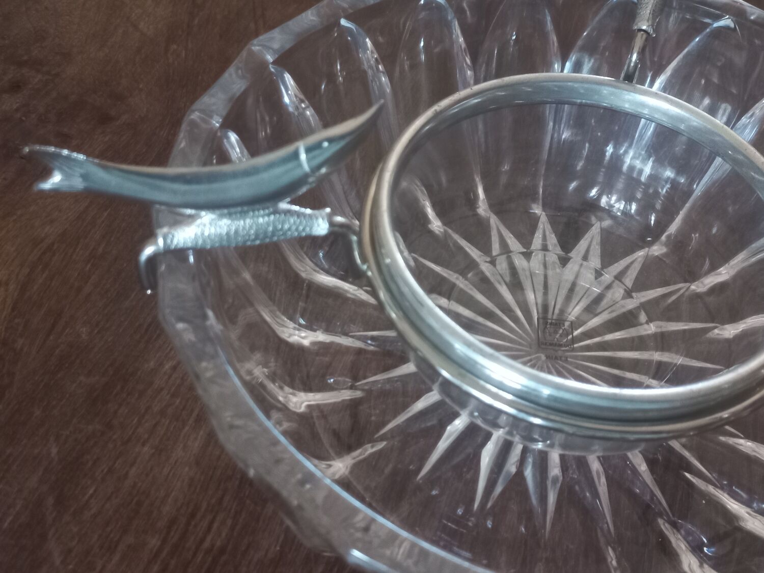 Serving dish in crystal for caviar