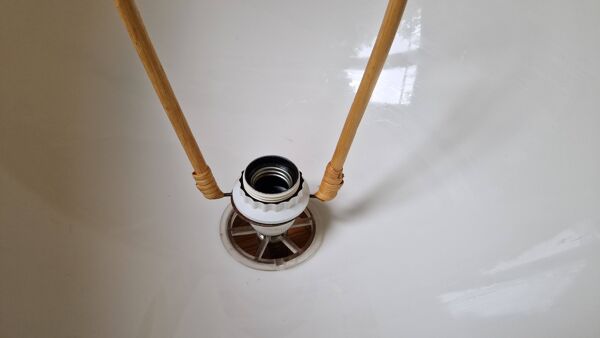 Suspension demi-globe ''monte et baisse'' acrylique, design scandinave années 1970