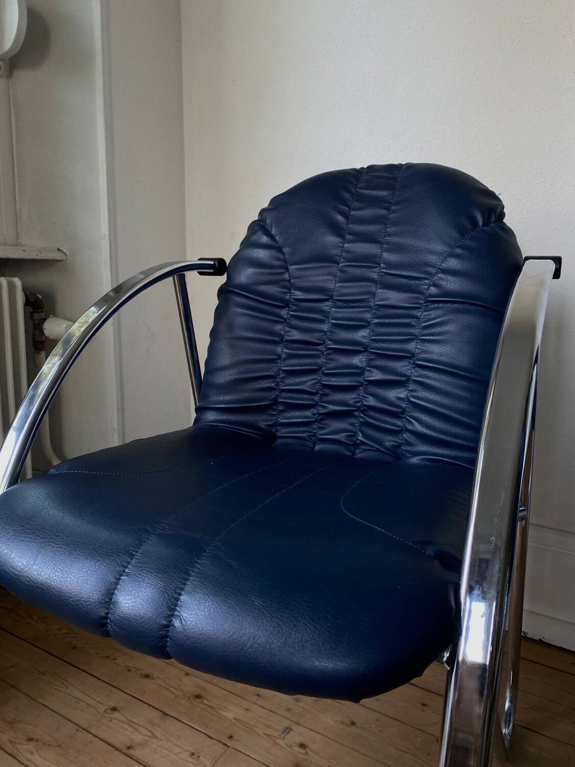 Souvignet chairs tubular chrome vintage modernist