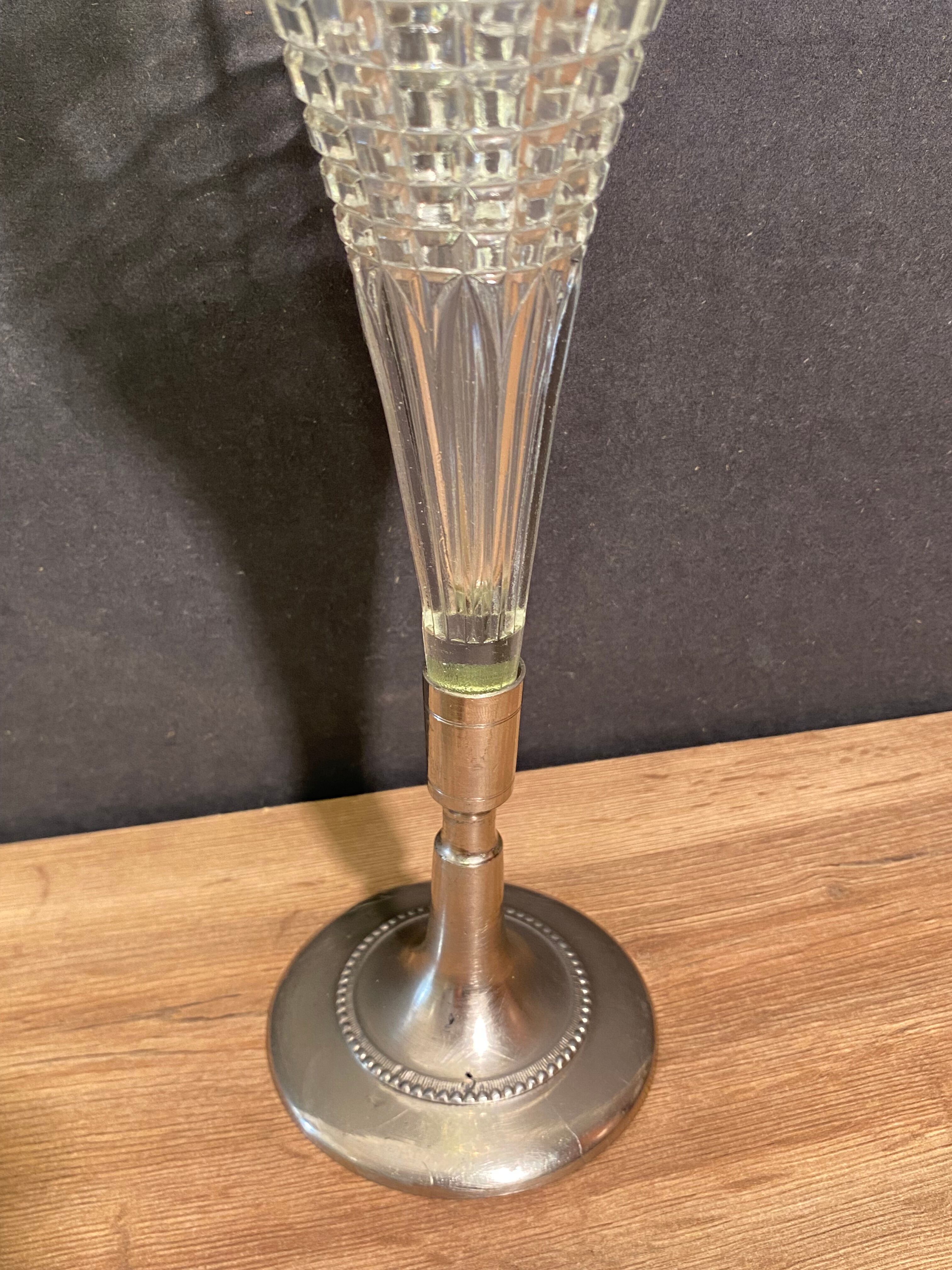 Cone vase, cut crystal bouquet (most certainly baccarat, saint louis ...)