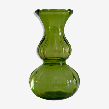 Vase antique français en verre