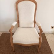 Voltaire armchair in boucle fabric