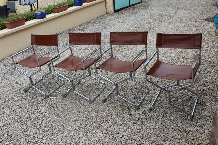 Lot de fauteuils avec accoudoirs en cuir et metal