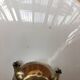 Paire de suspensions vintage en opaline blanche