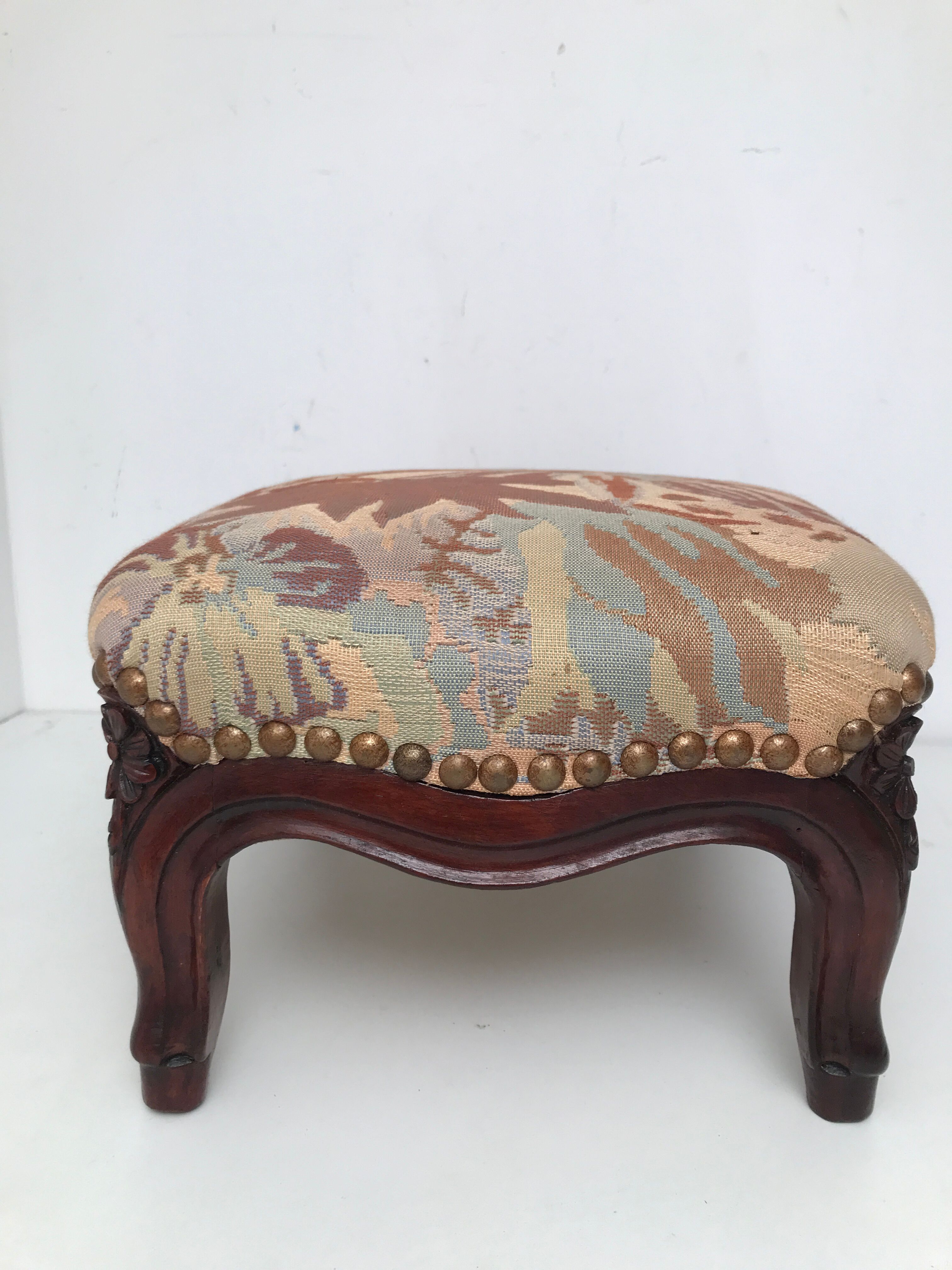 Footrest in vintage upholstered wood Louis IV style