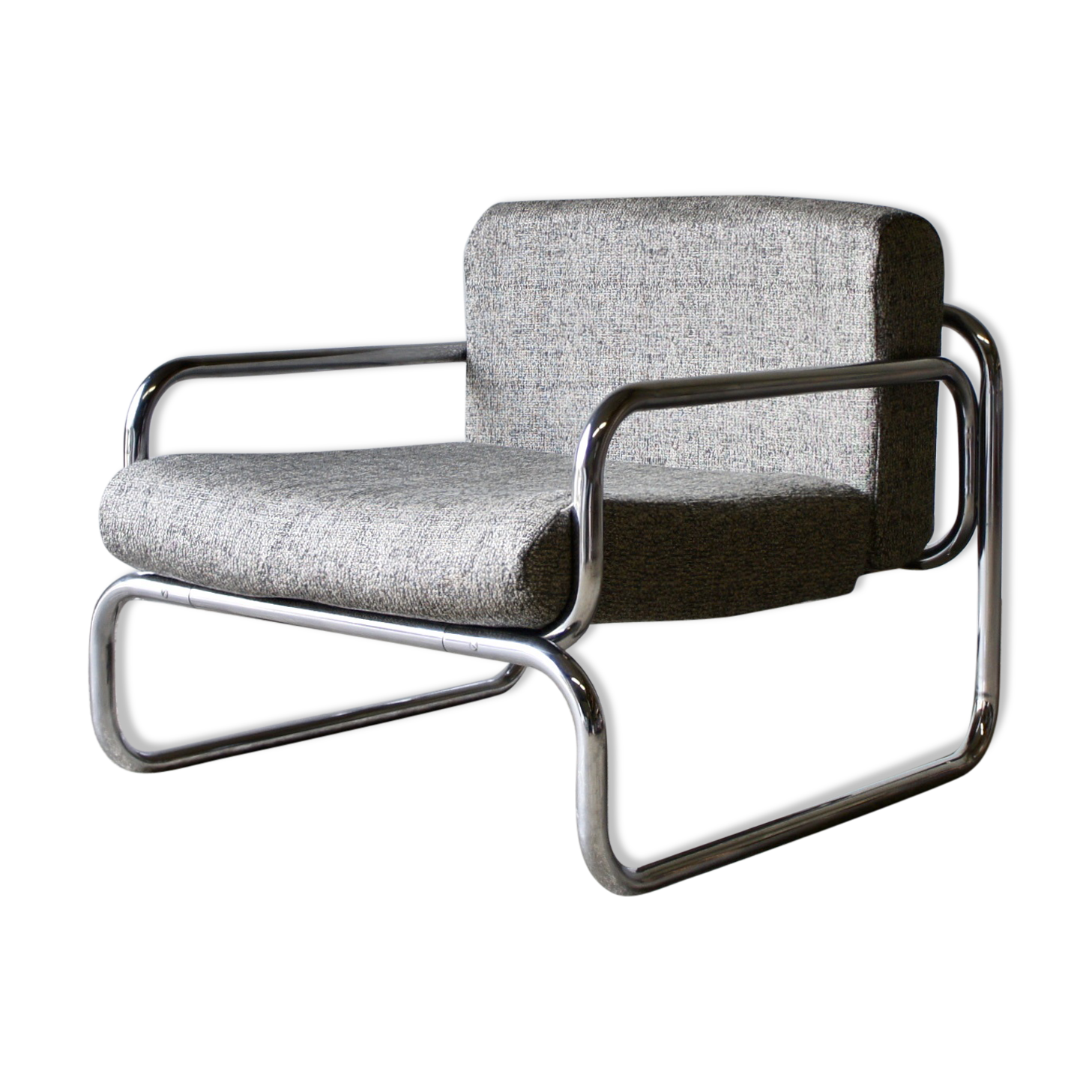 1970's t2 lounge chair by Rodney Kinsman for Omk