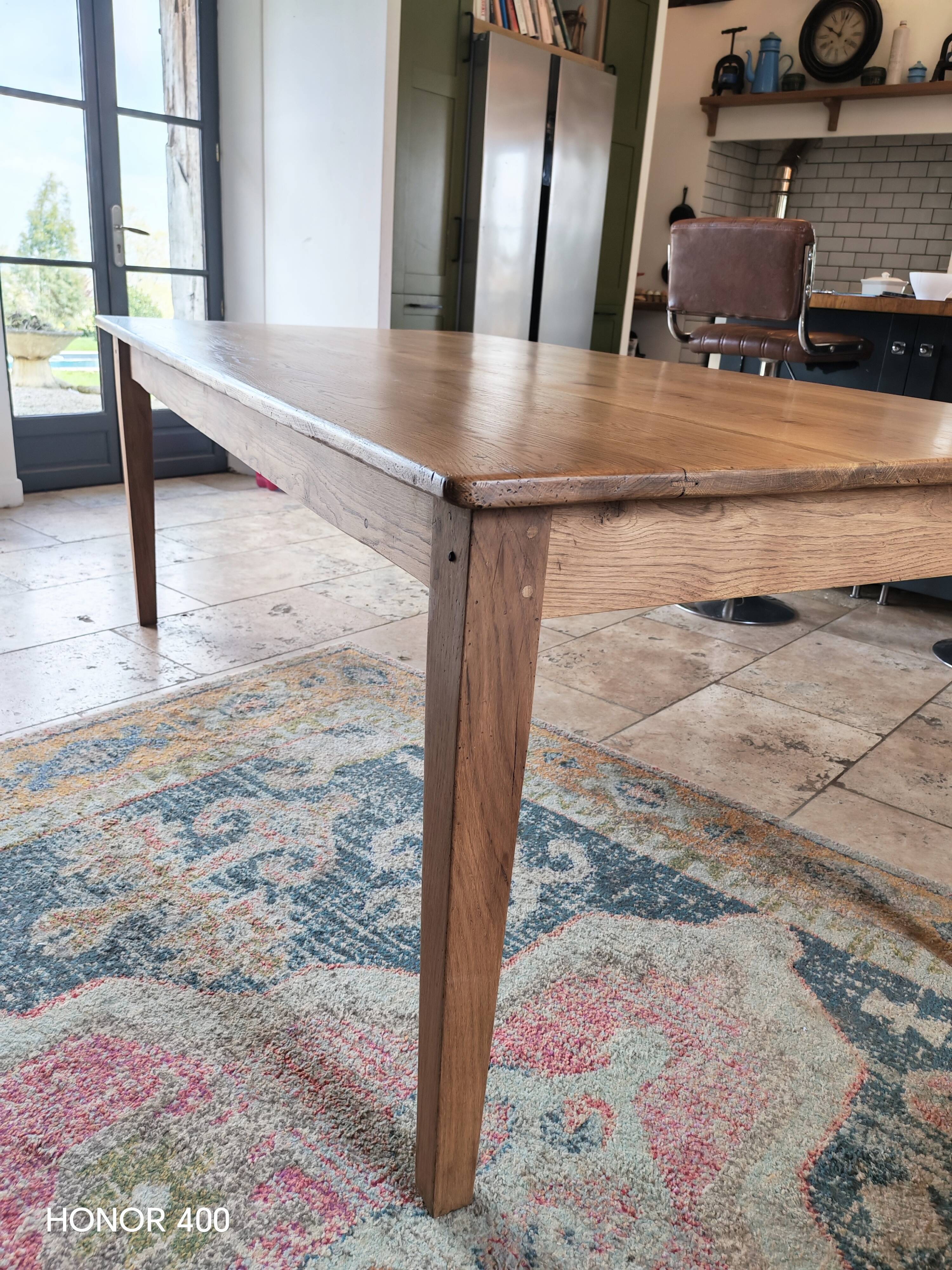 Table de ferme en chêne massif 200x100 avec sa rallonge de 60x100