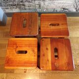 Set of 4 pine mountain stools
