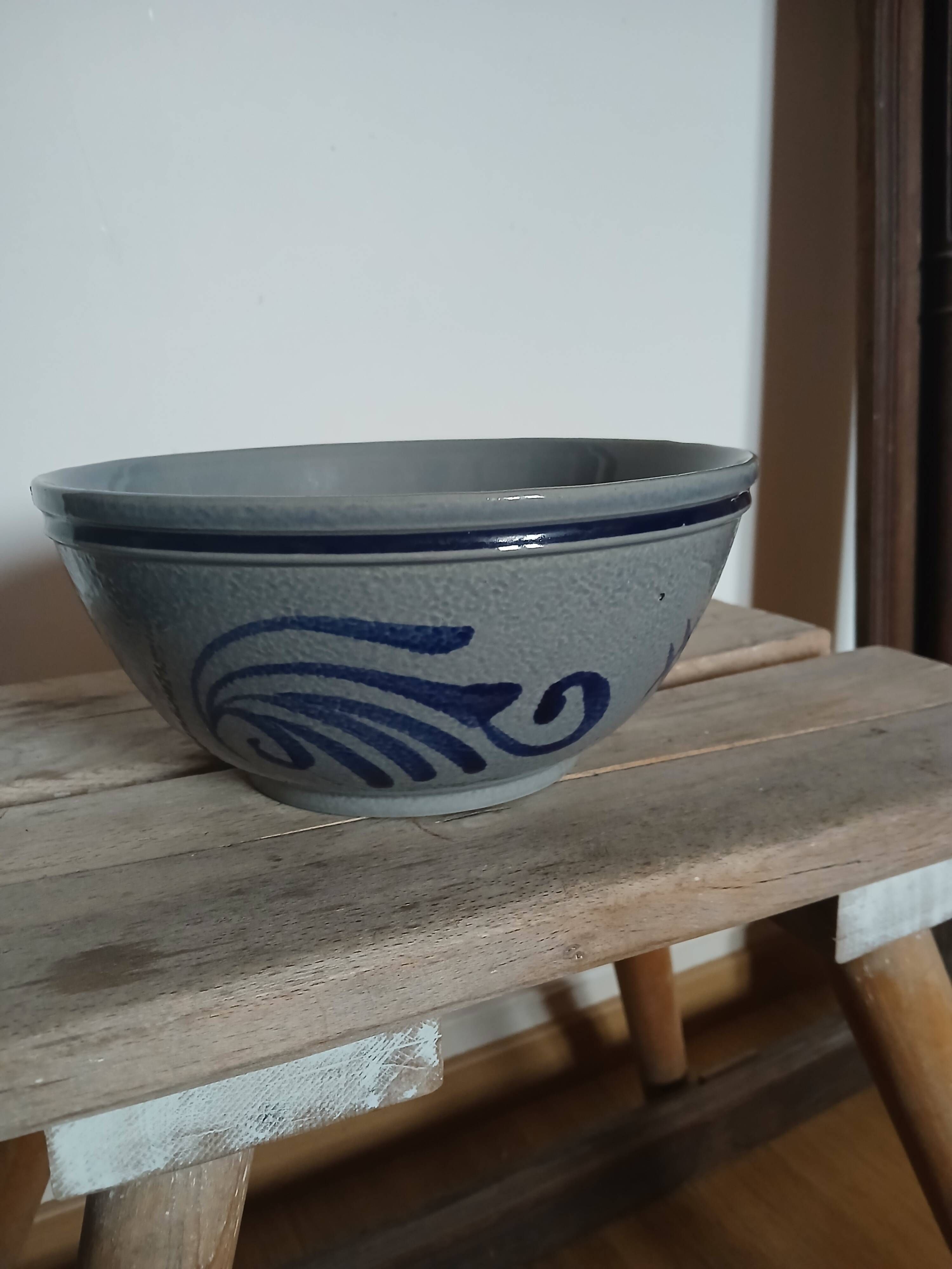 Vintage Salad Bowl