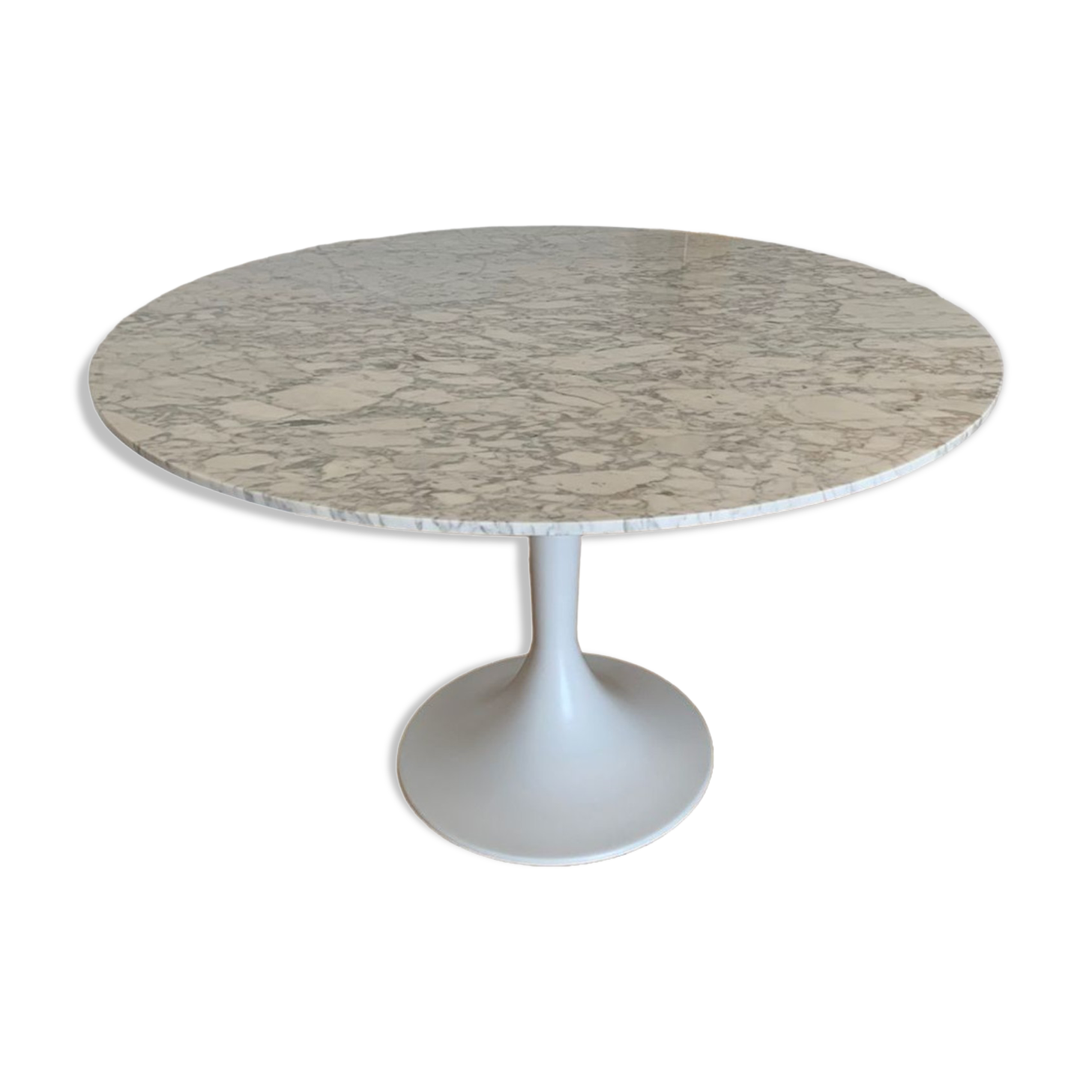 Marble table tulip foot