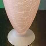 Vase in cracked glass paste, pink color. conical shape on pedestal.