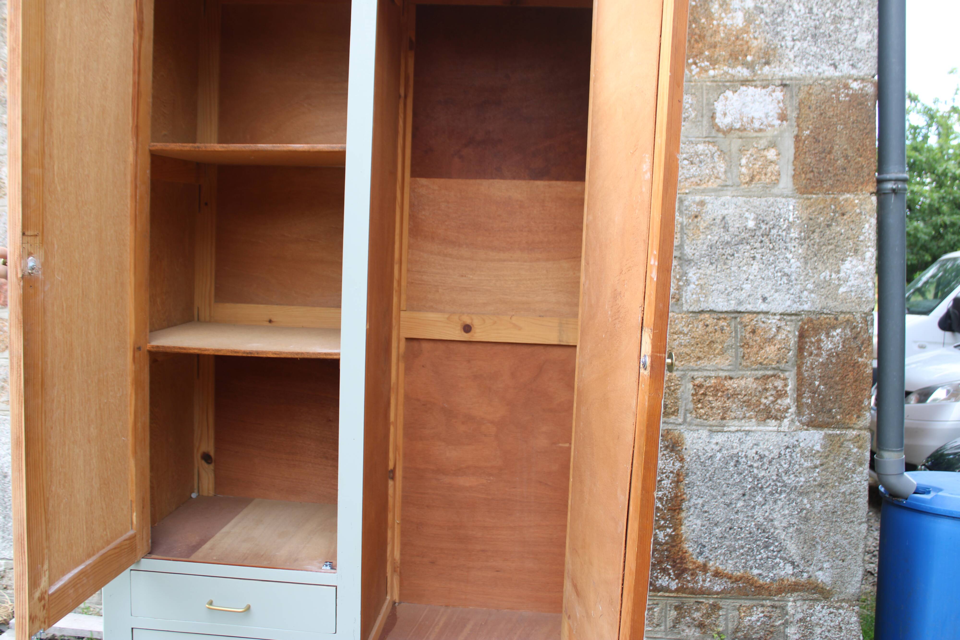 Vintage Parisian wardrobe in sage green – Mirror, hanging space and drawers