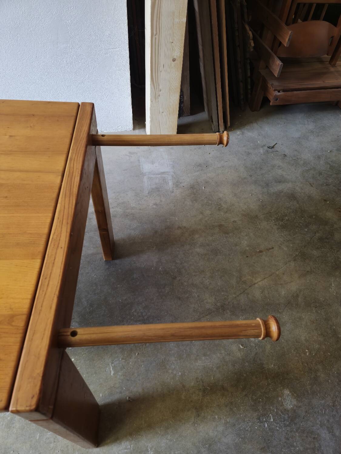 Dining room set table and 6 chairs Maison Regain in Elm