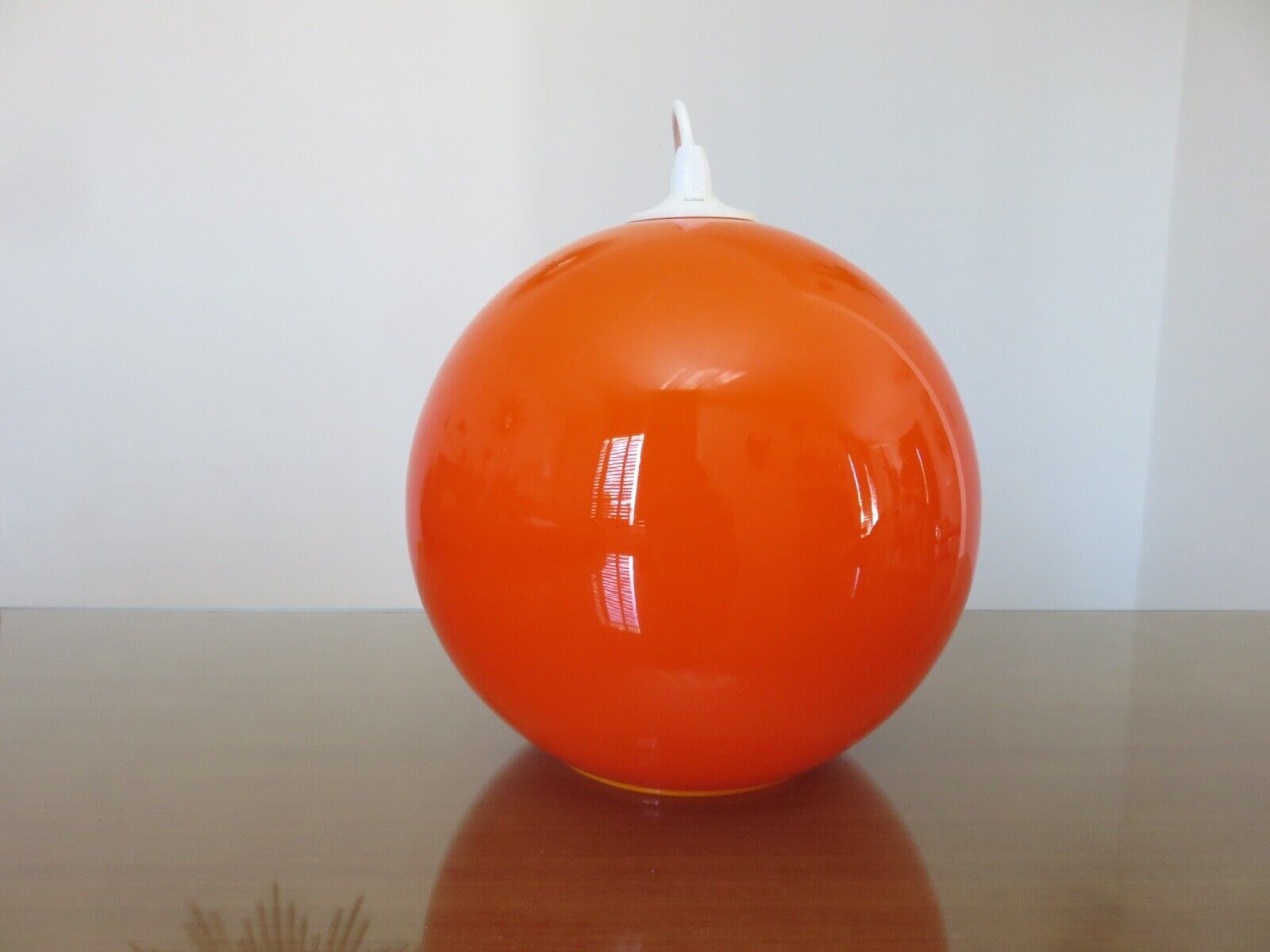 Suspension ball in opaline orange 70s