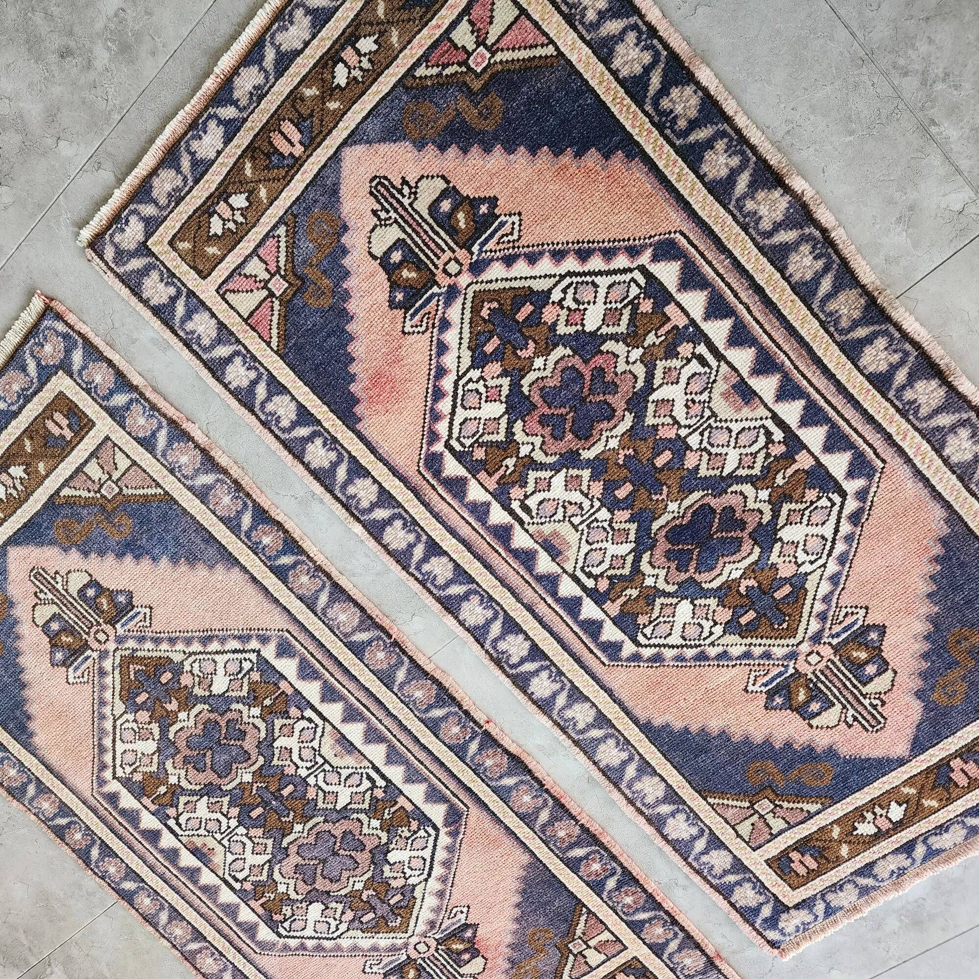 Set of 2 vintage handmade Turkish rugs 54x105 cm
