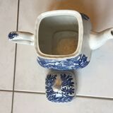 Vintage English teapot The Hunter by Myott