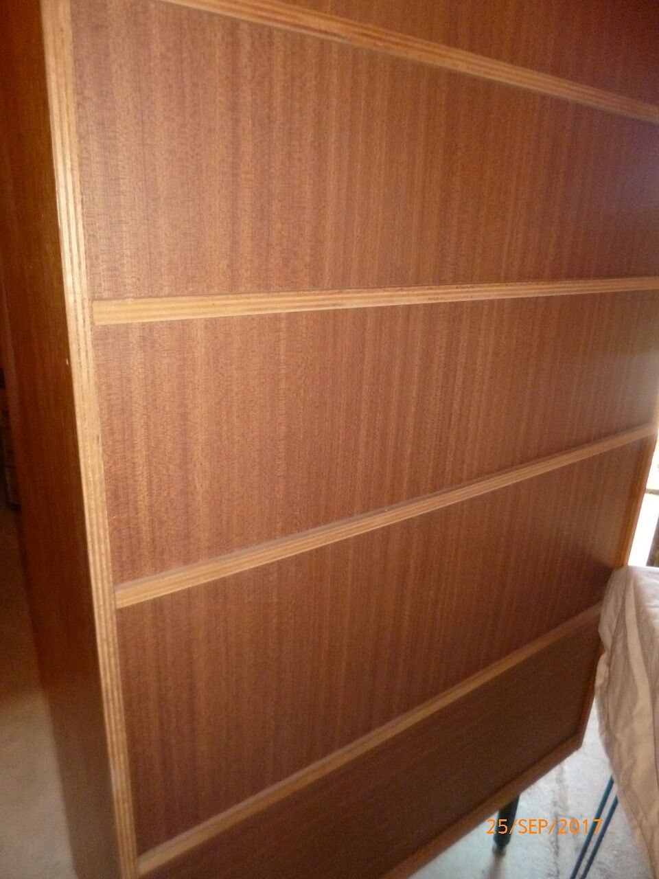 Library Scandinavian style of the 50/60s to iron feet