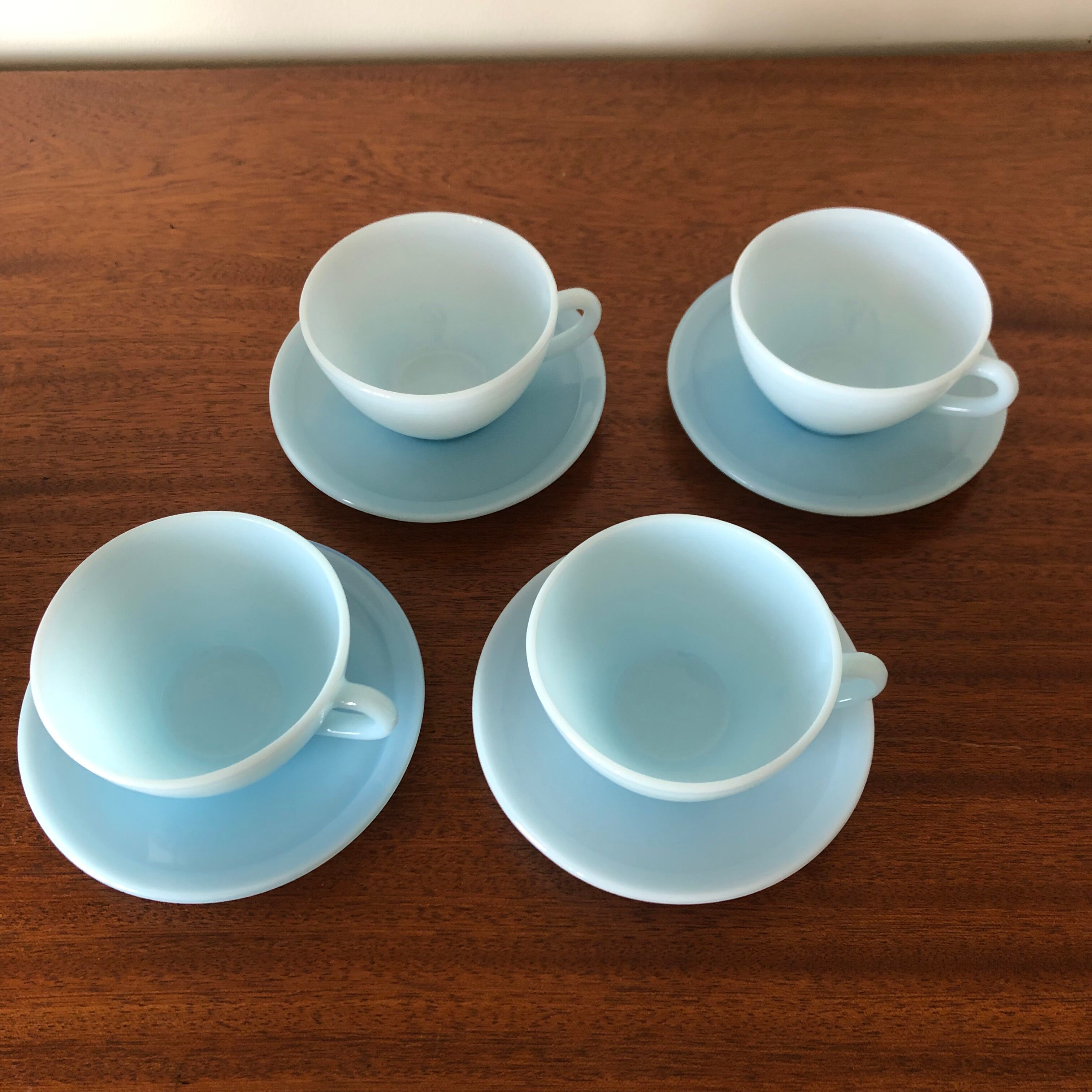 Lot de 4 tasses et soucoupes Duralex vintage