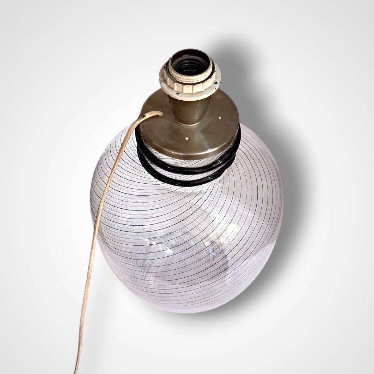 Fratelli Toso, Murano glass vase converted into a lamp, 20th century.