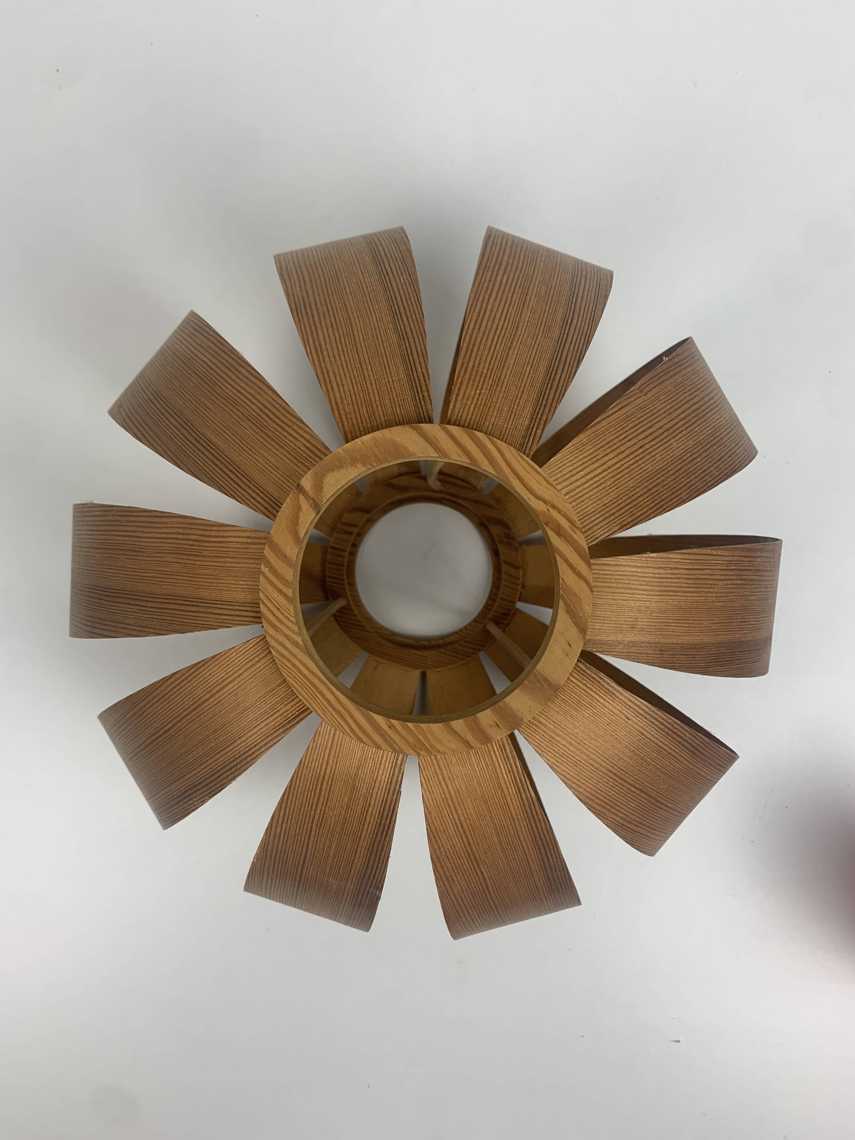 Pendentif champignon OVNI de l'ère spatiale du milieu du siècle, style Hans Agne Jakobsson