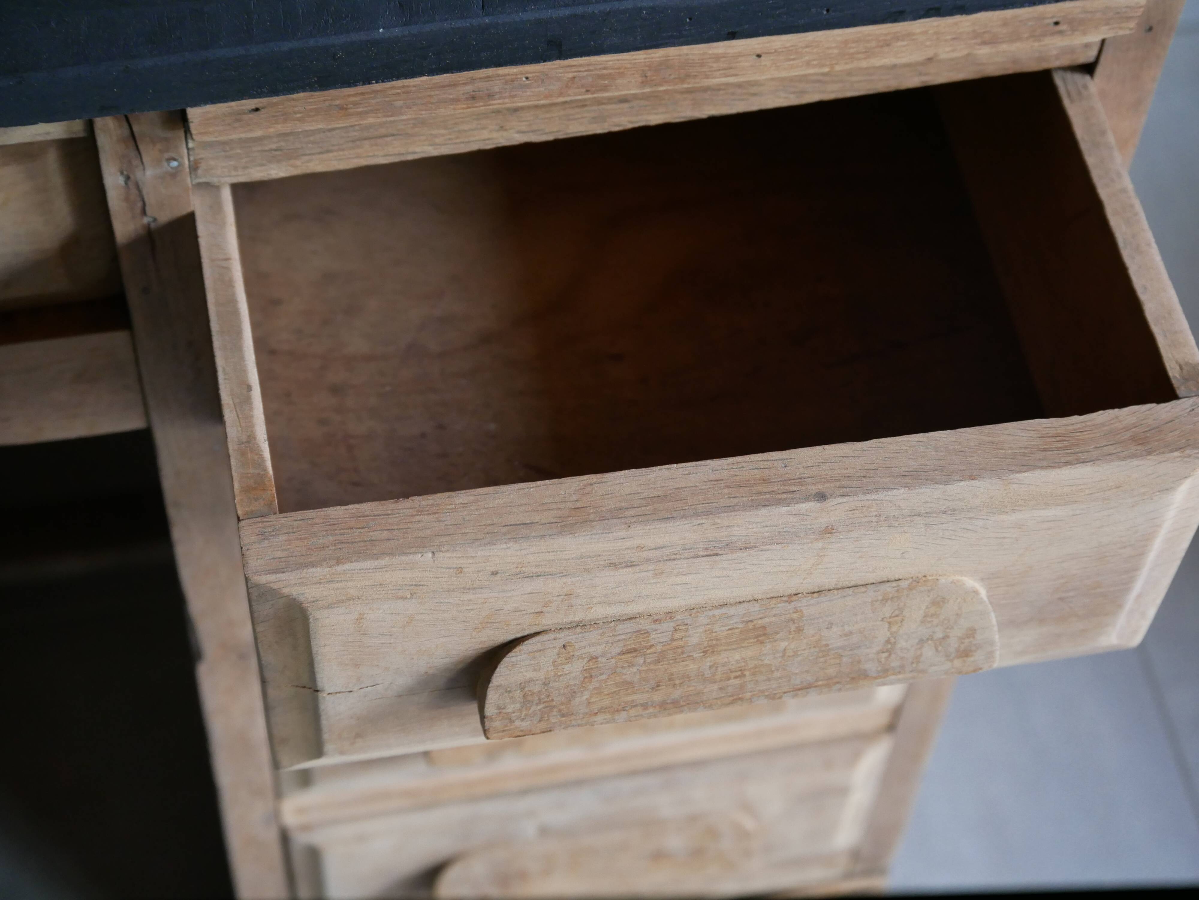 Desk and chair assembly