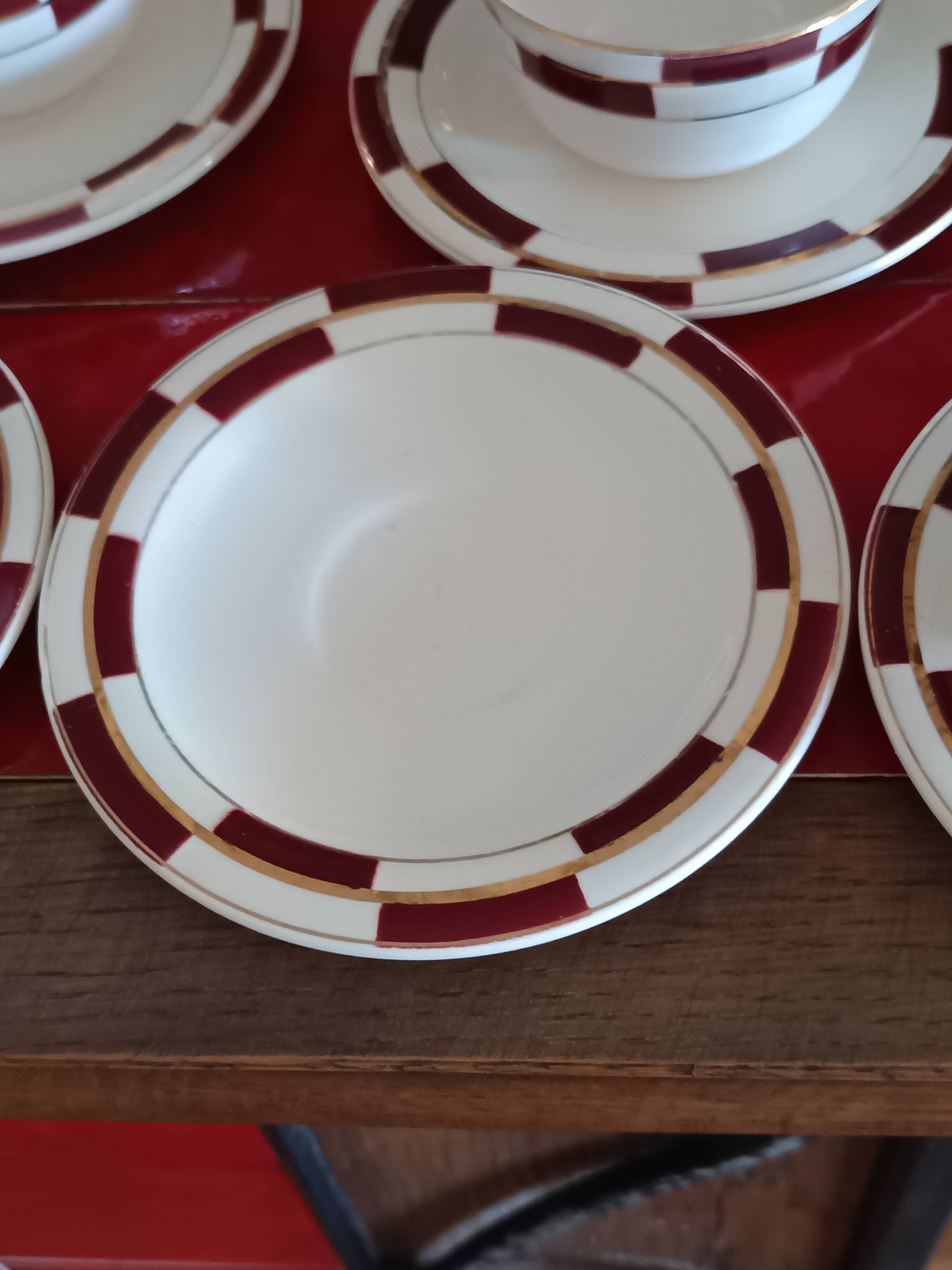 10 vintage coffee cups and 9 saucers, Salins earthenware, 1950