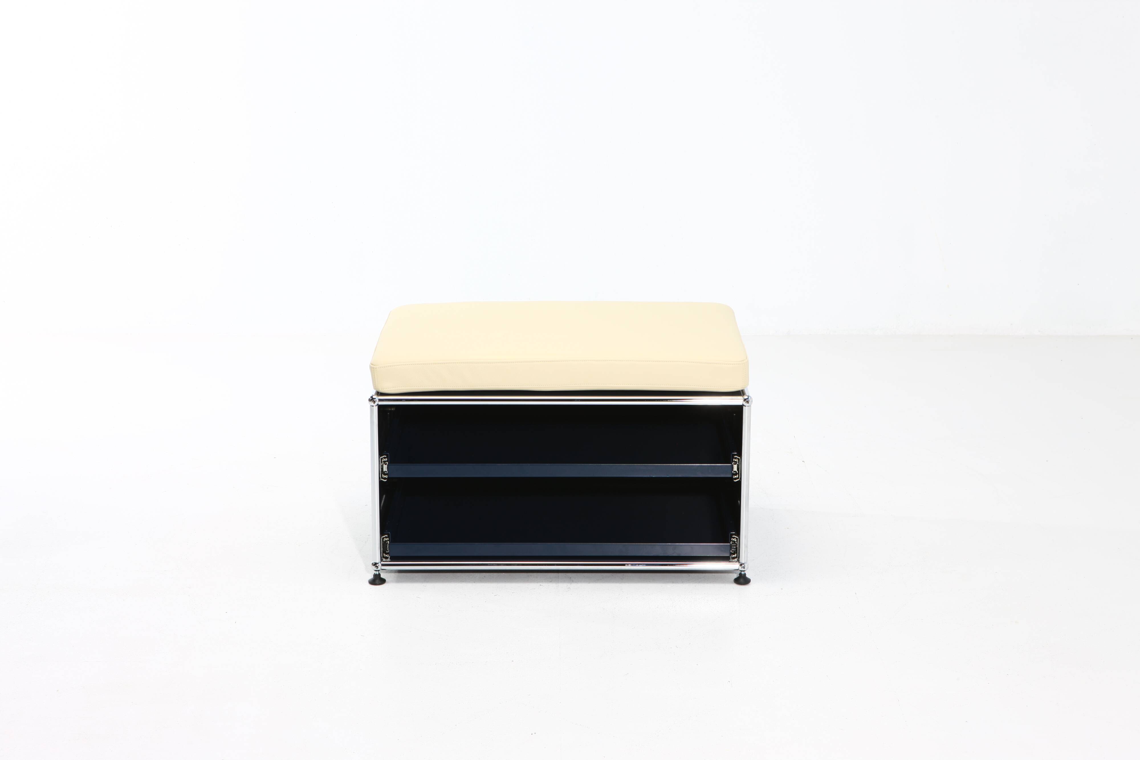 storage furniture with seating Usm Haller