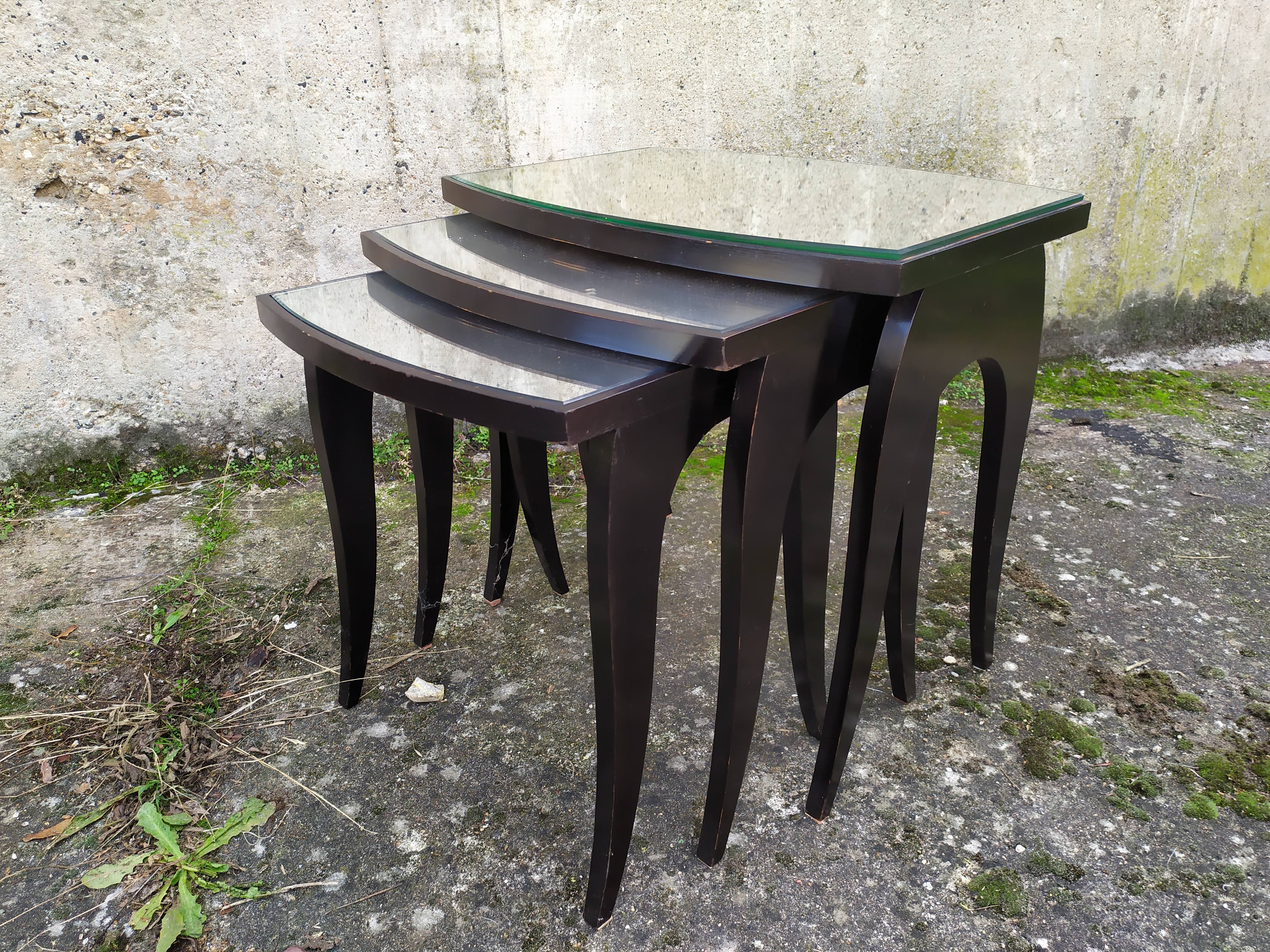 Tables gigognes art déco