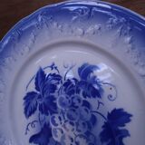 Set of 3 KetG Lunéville plates in blue with fruit patterns