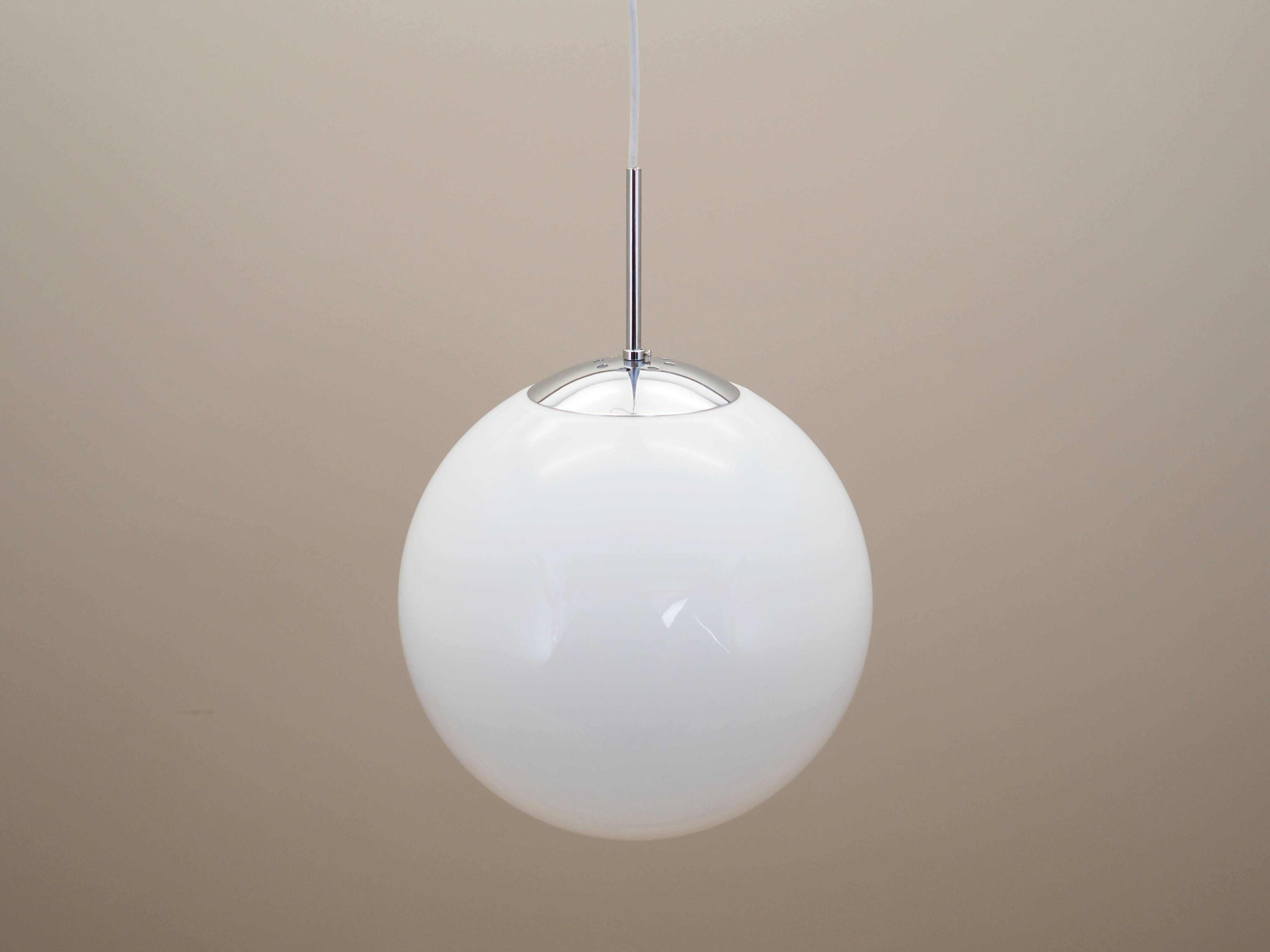 Suspension, design danois, années 1970, production : Danemark