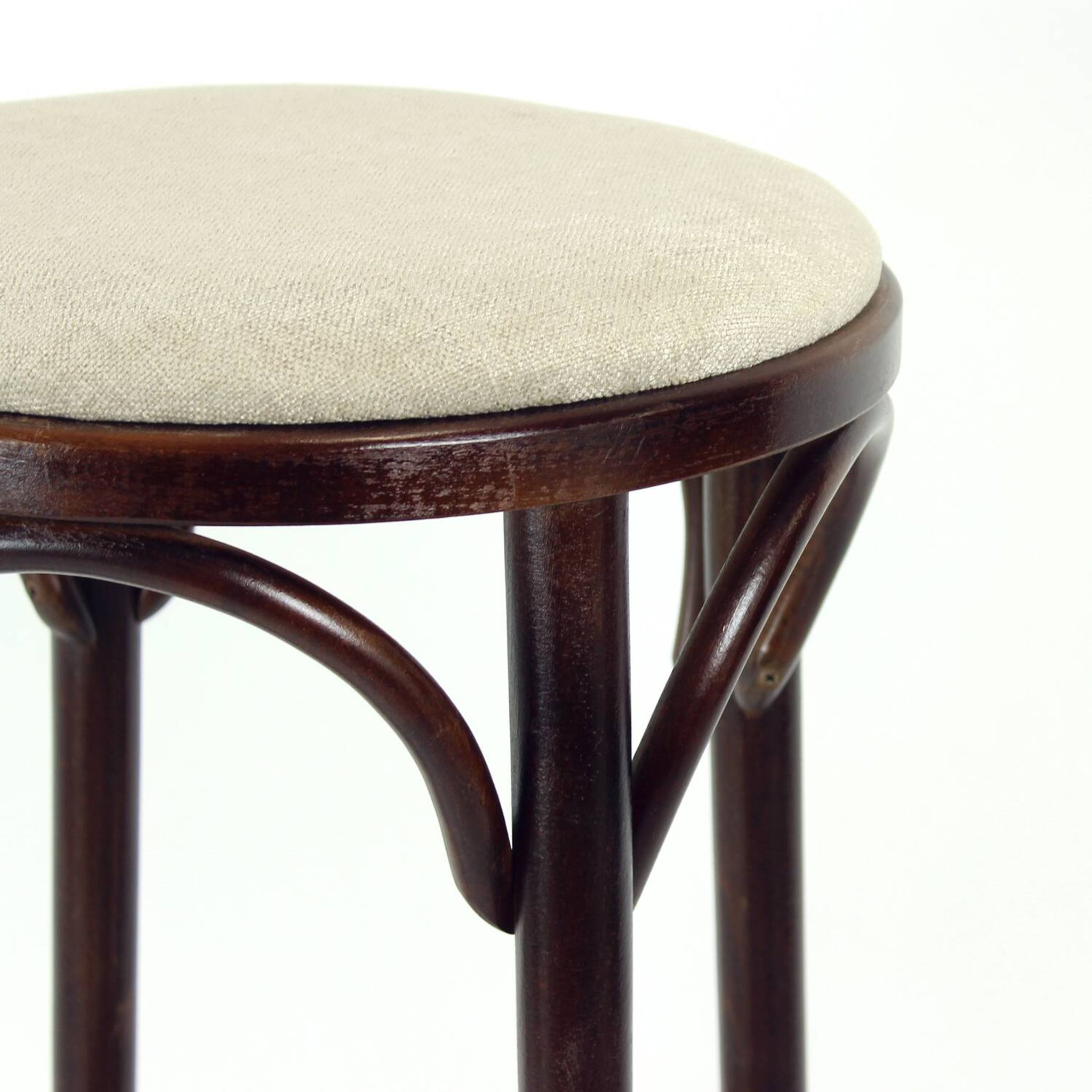 Thonet Design Bentwood Bar Stool No. 73 By Ton, 1950s