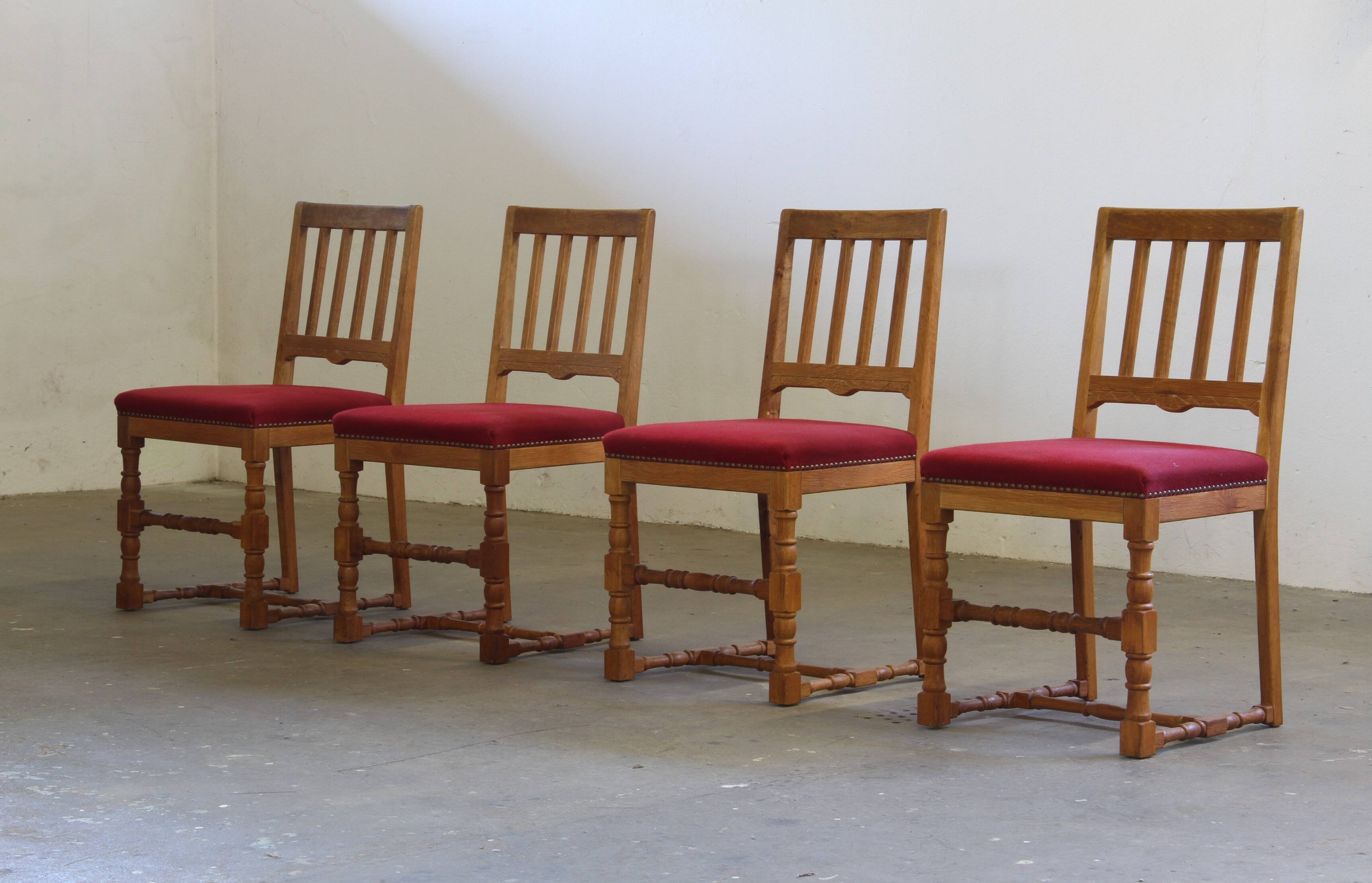 Vintage 1940s/50s Solid Oak Danish Farmhouse Chairs, Baroque style set of 4