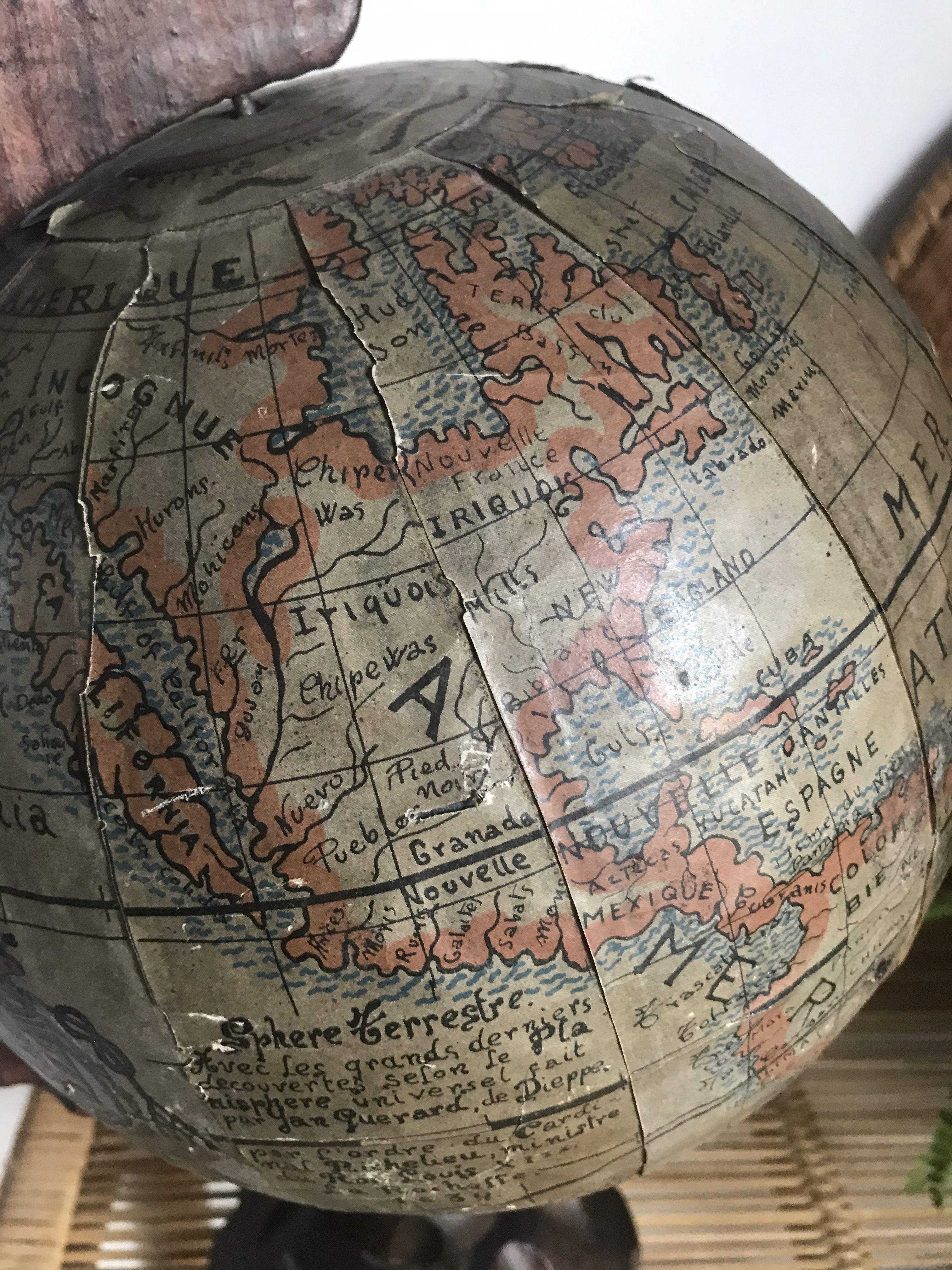 Globe paper map of the discoveries of 1634 edited first part of the 20th