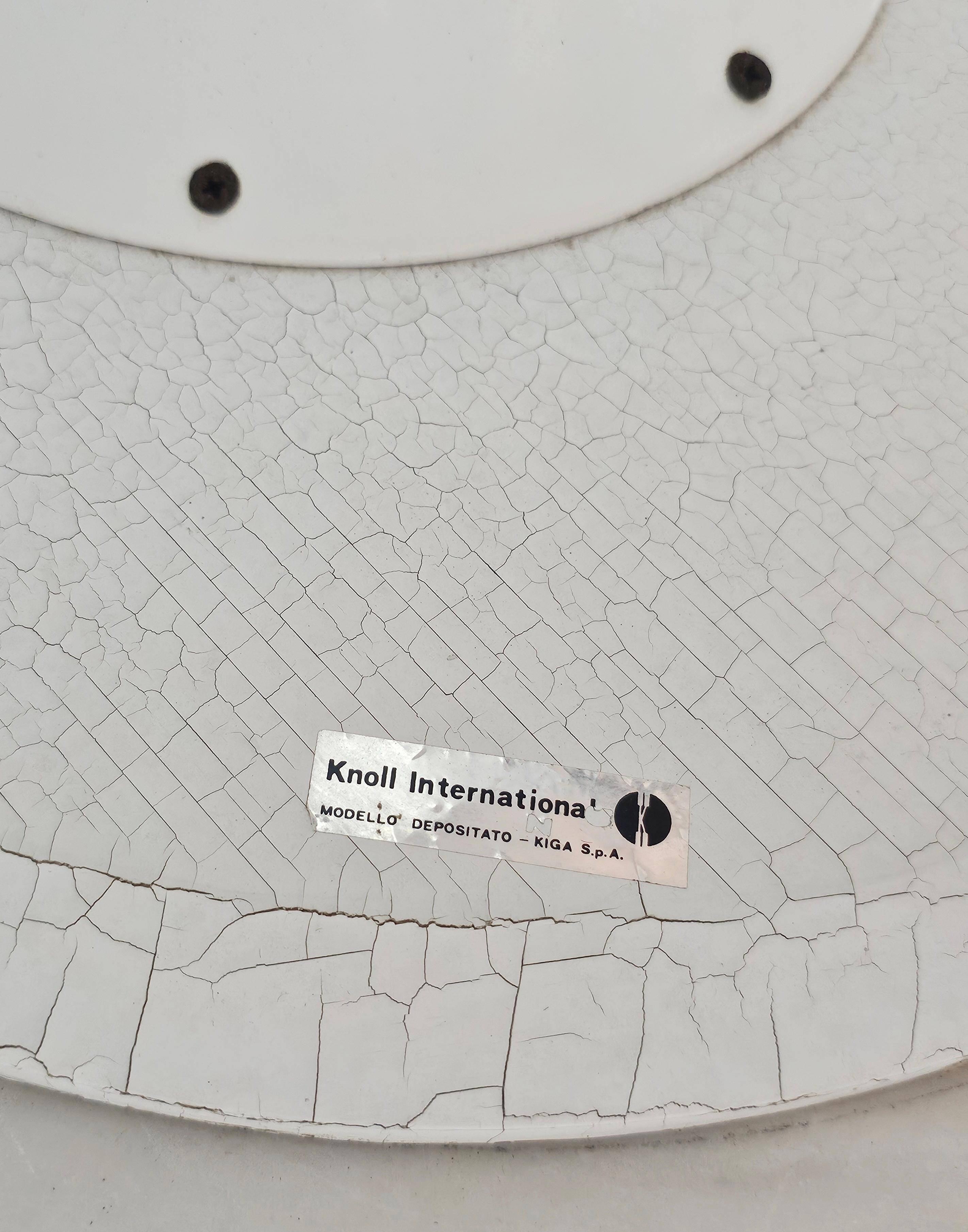 Tulip dining table with marble top by Eero Saarinen for Knoll International