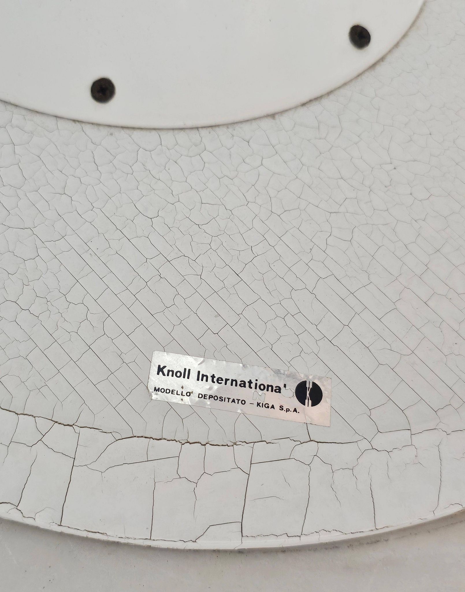 Tulip dining table with marble top by Eero Saarinen for Knoll International