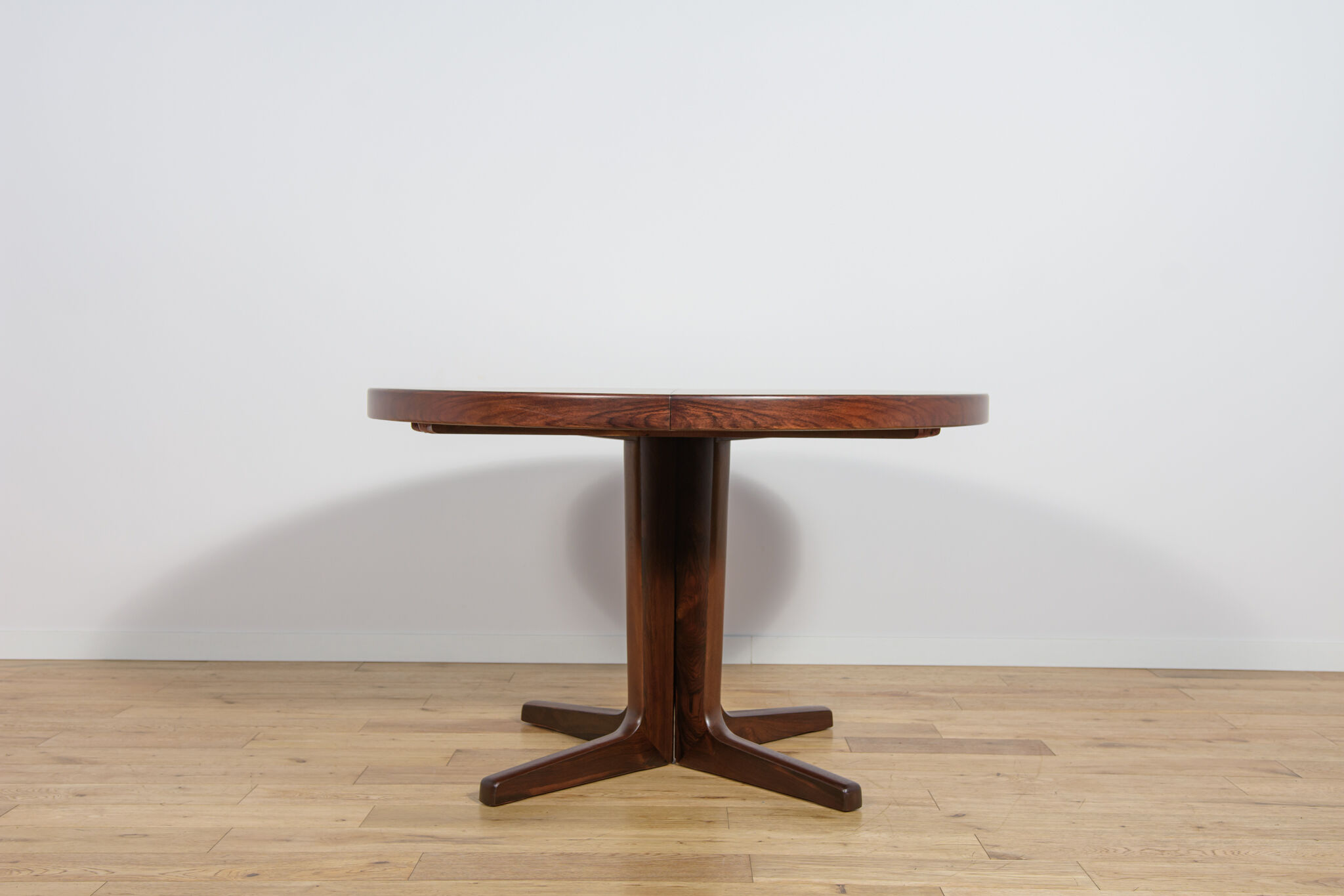 Mid-century round rosewood extendable dining table, Denmark, 1960s