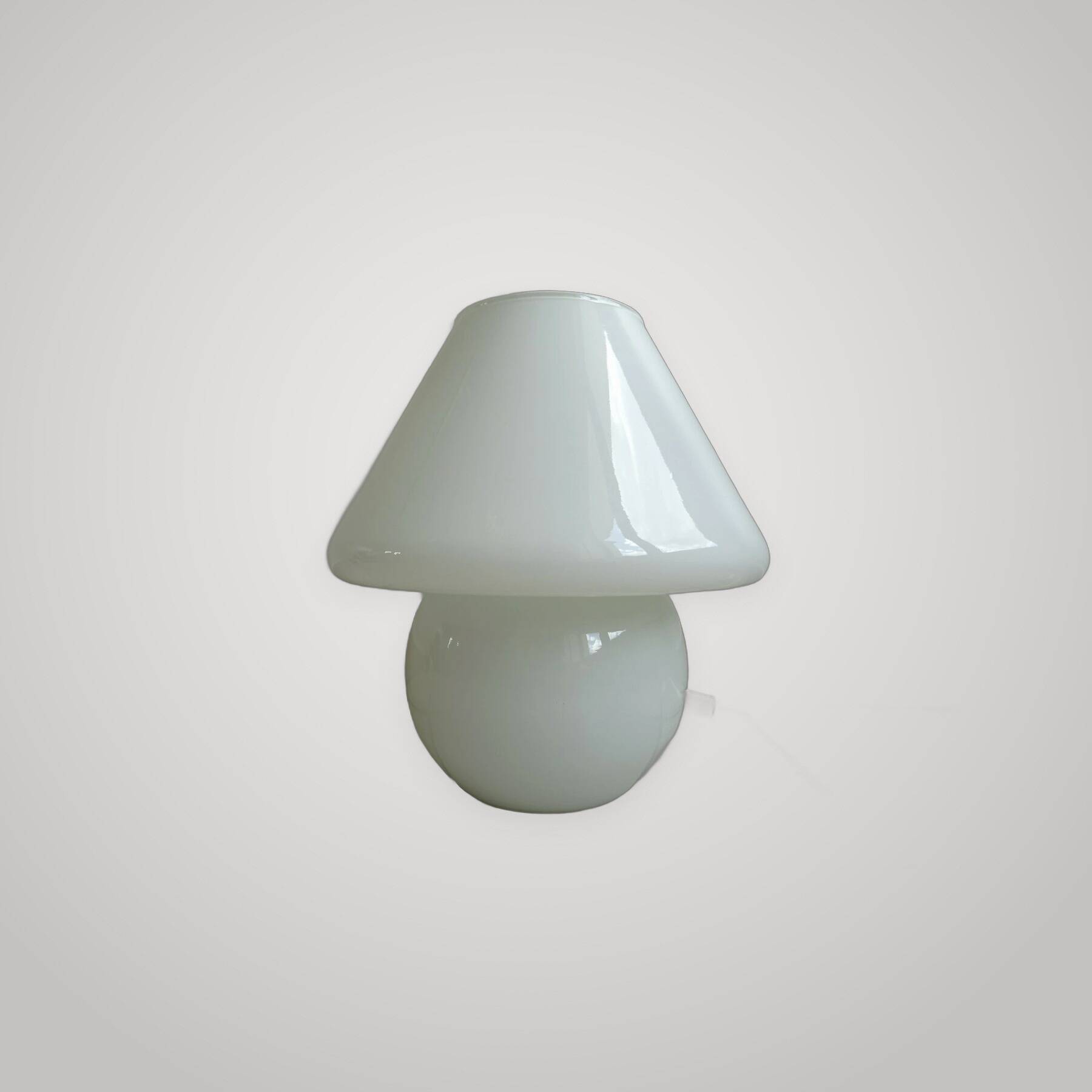 Vintage Murano glass mushroom lamp