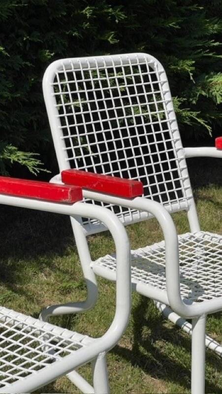 Vintage chair in steel wire on sled base, 1970s