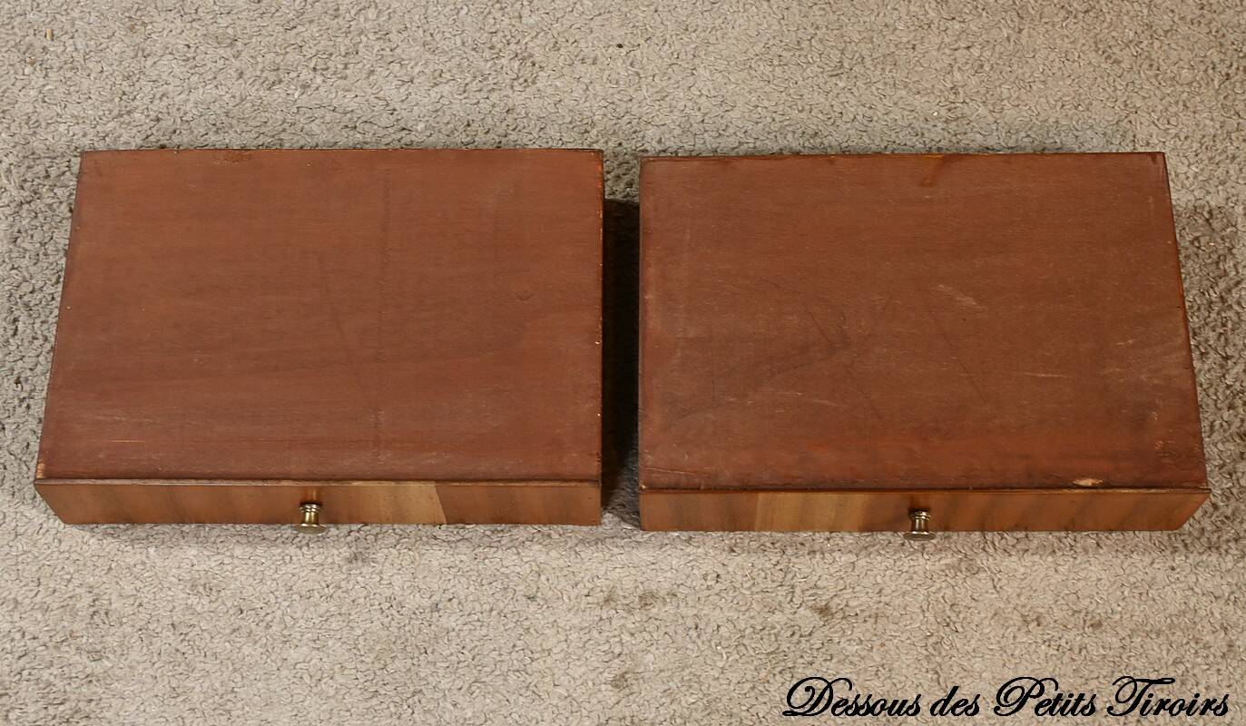 Scriban Showcase in Blond Mahogany, England – 1960