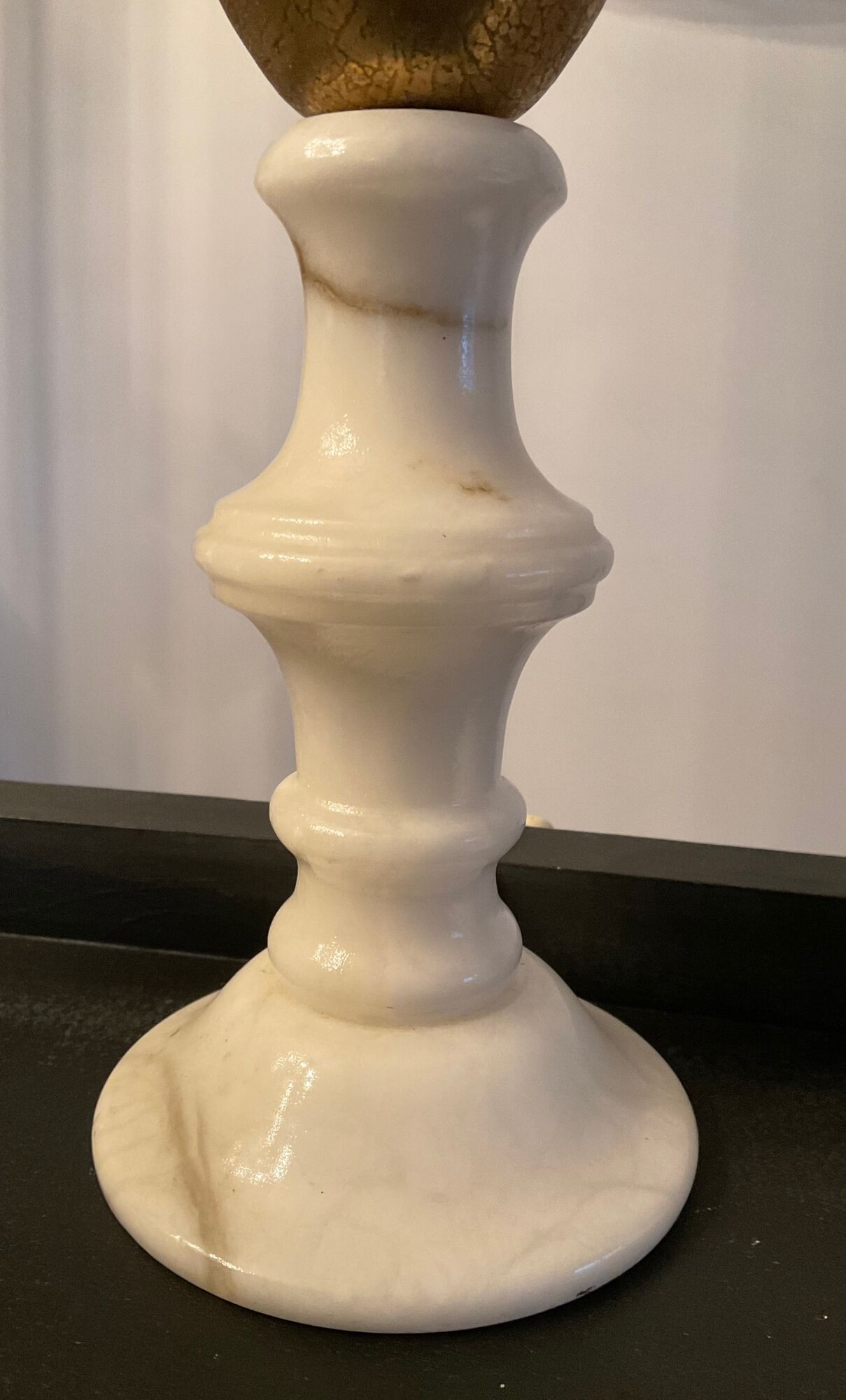 Pair of vintage lamps in marble and glass 70s