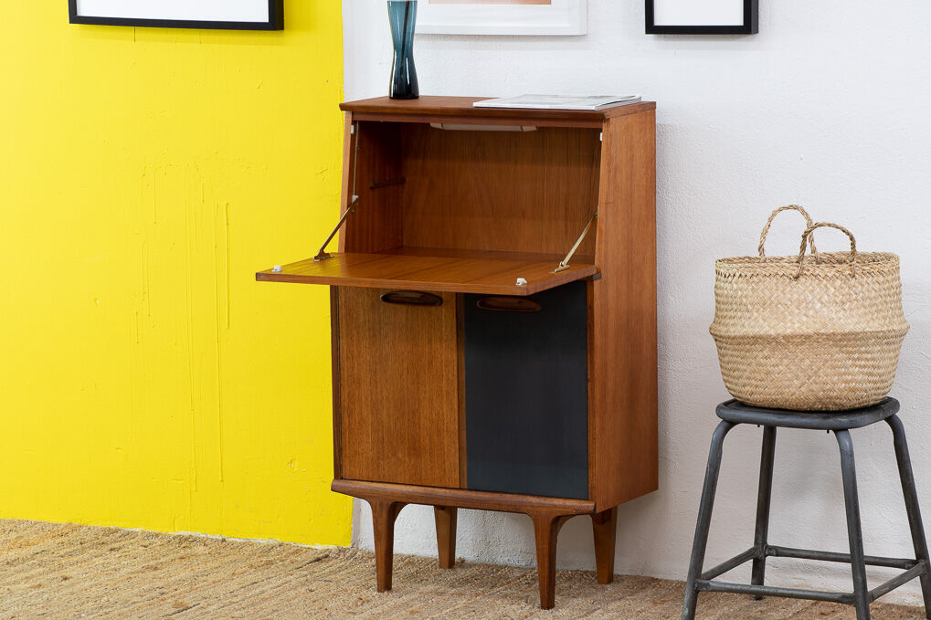 Vintage Scandinavian Office – 61 cm