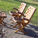 Paire de fauteuils cuir de style chesterfield