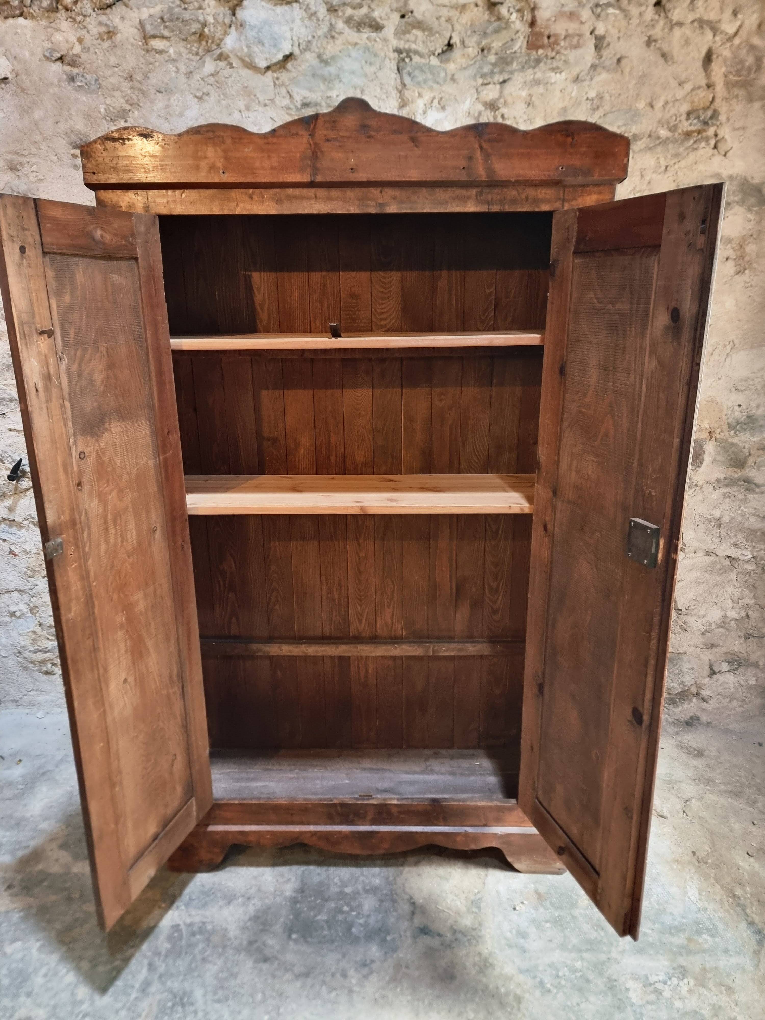 Antique French pine bonnetière – rustic country wardrobe – circa 1900–1920